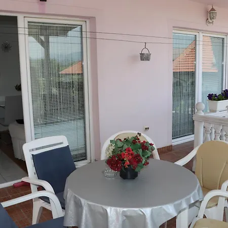 Peaceful Retreat Apartman